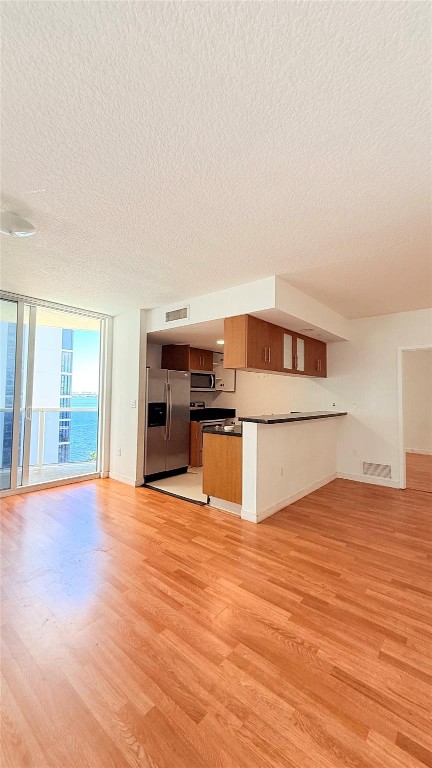 601 NE 23rd #902, Miami FL 33137