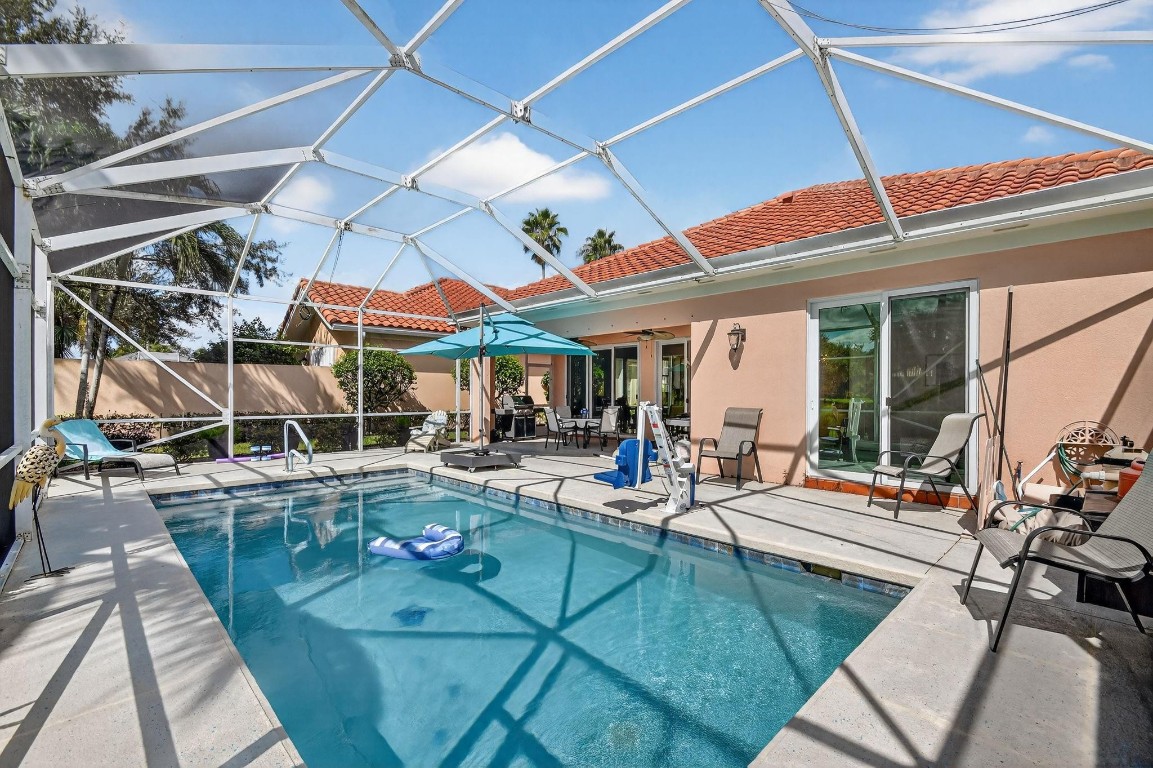 7802 Red River, West Palm Beach FL 33411