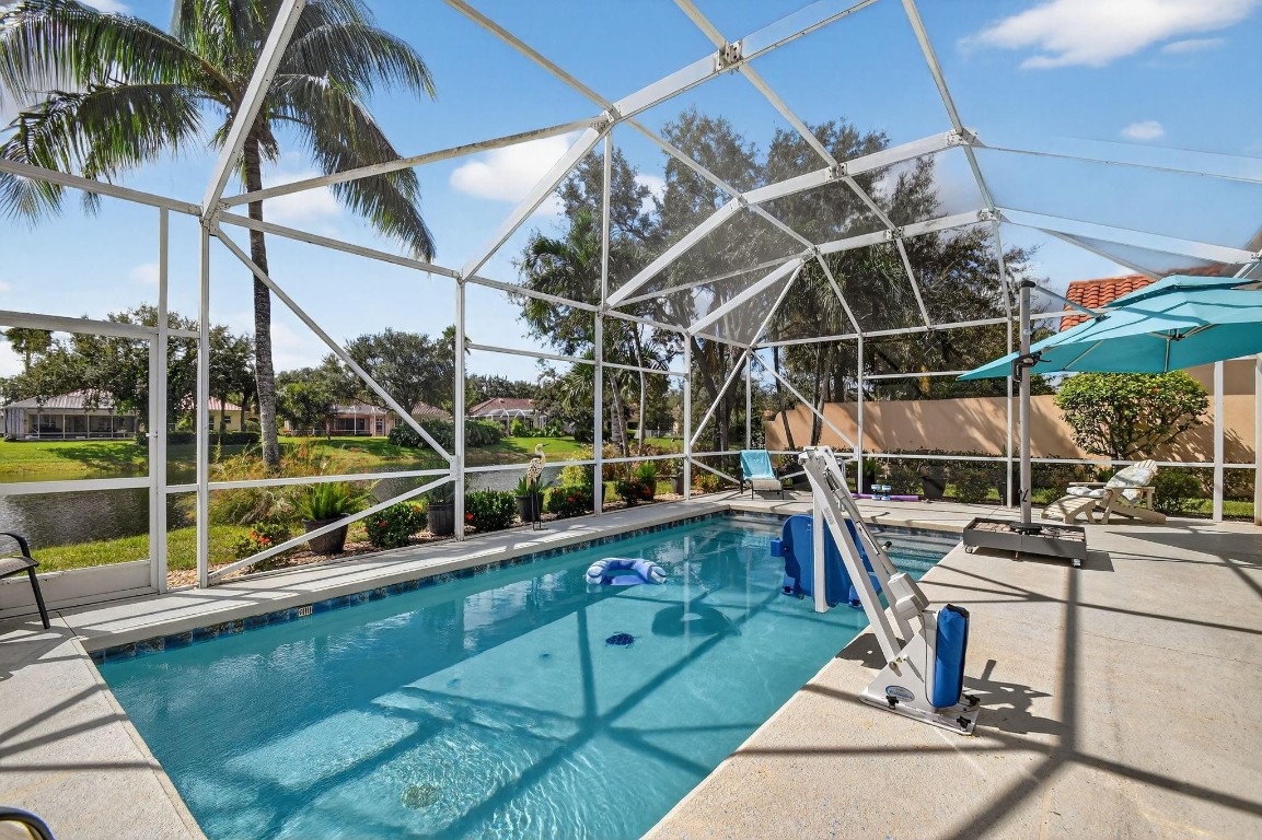 7802 Red River, West Palm Beach FL 33411