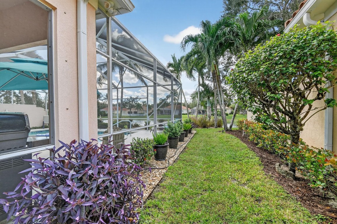 7802 Red River, West Palm Beach FL 33411