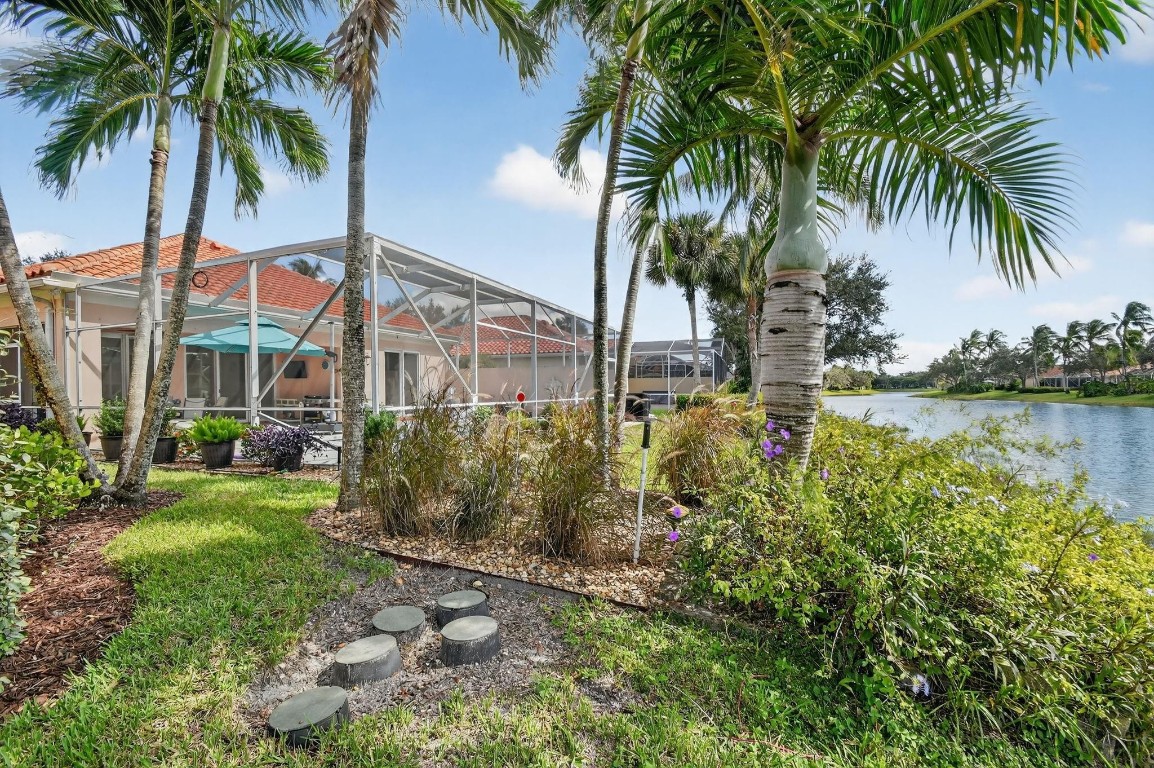 7802 Red River, West Palm Beach FL 33411