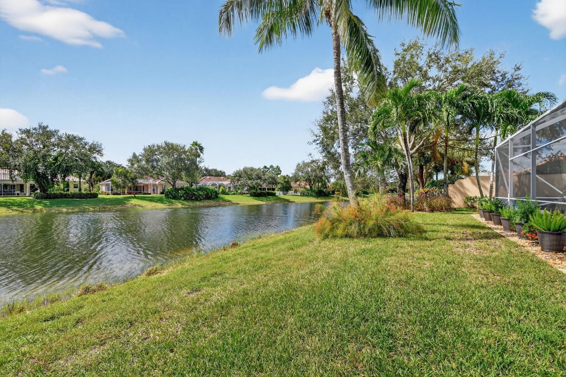 7802 Red River, West Palm Beach FL 33411