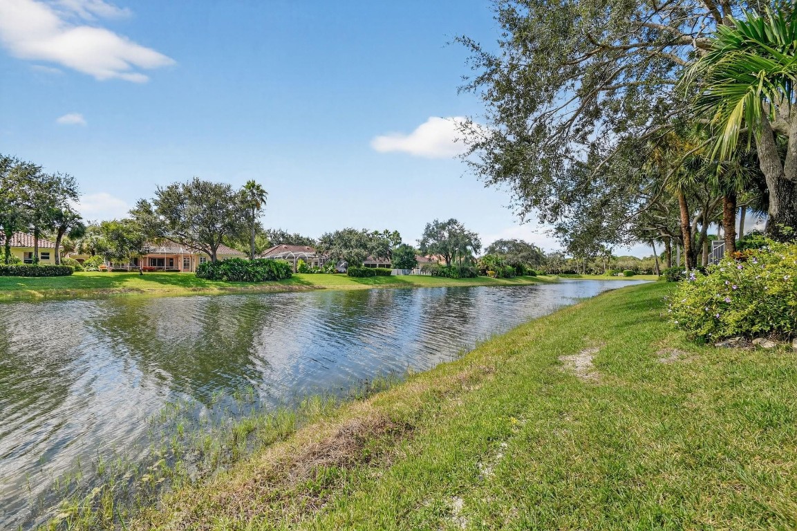 7802 Red River, West Palm Beach FL 33411
