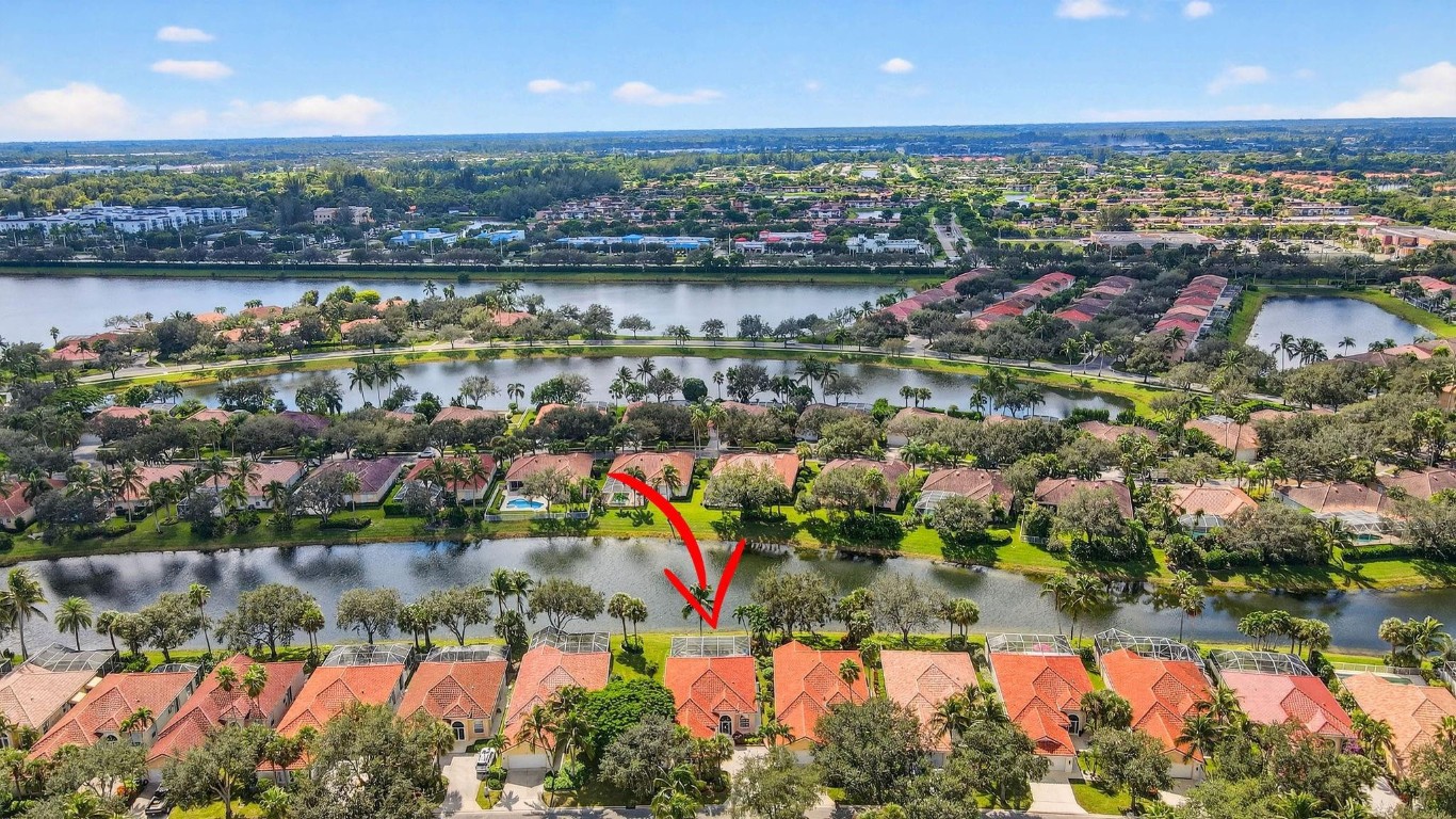 7802 Red River, West Palm Beach FL 33411