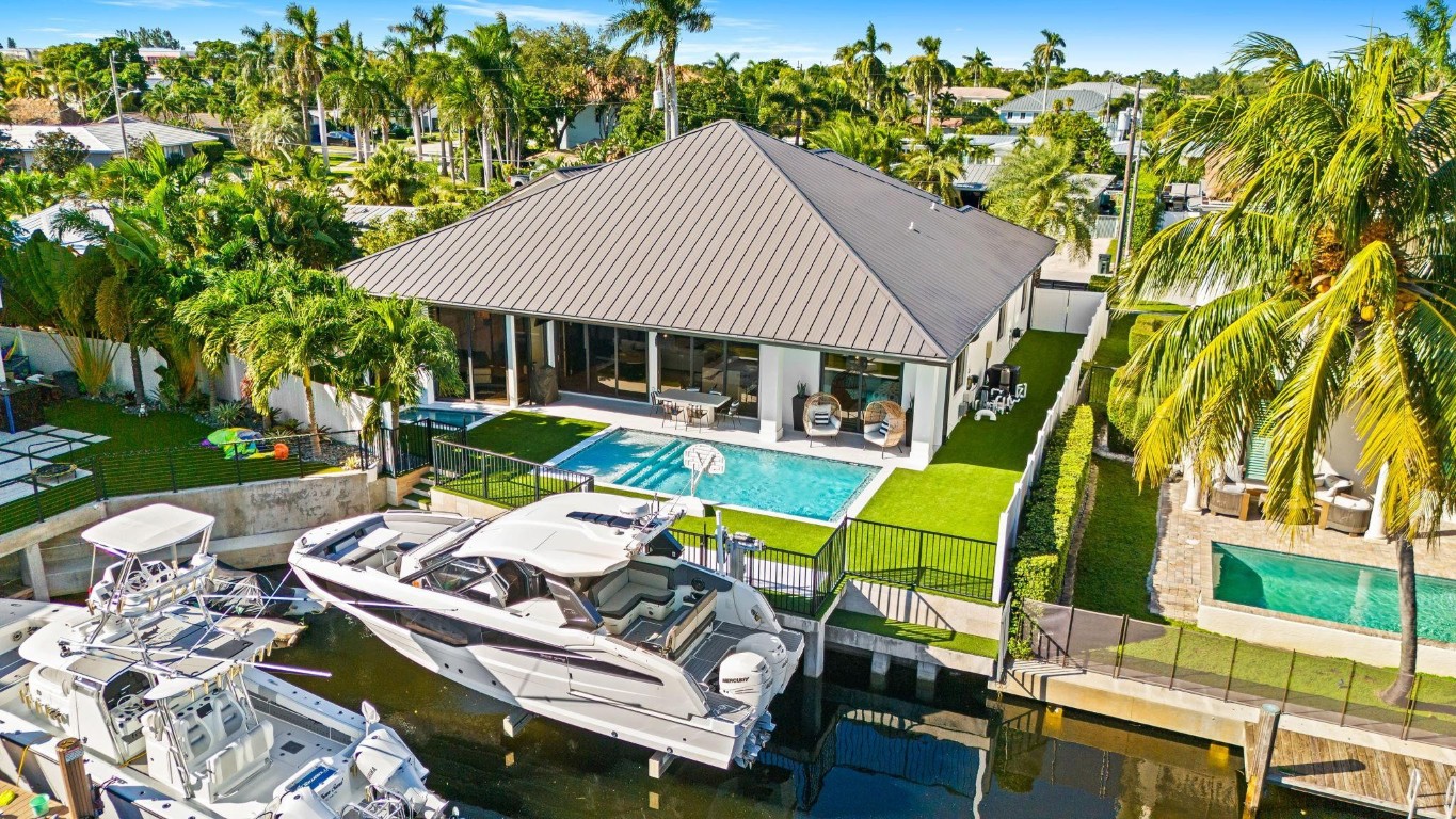 710 NE 69th, Boca Raton FL 33487
