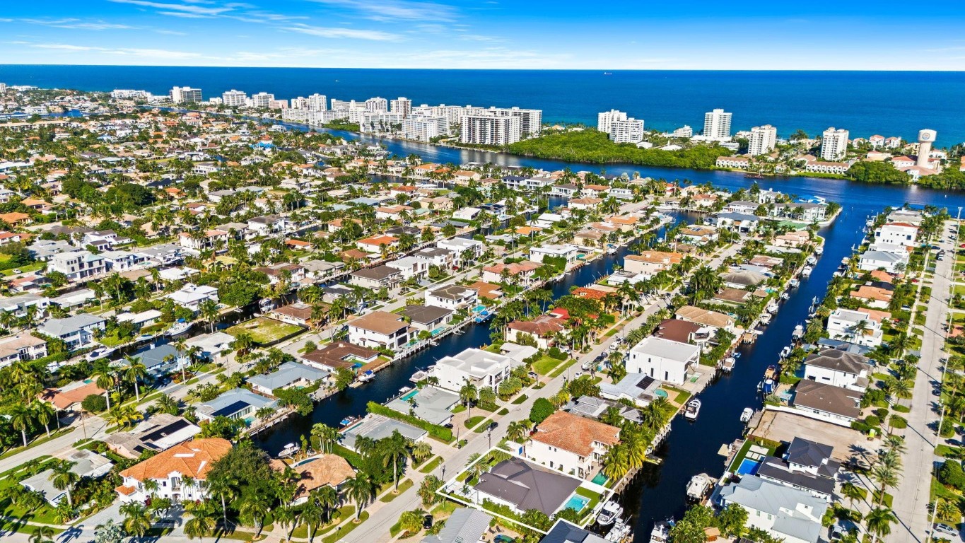 710 NE 69th, Boca Raton FL 33487