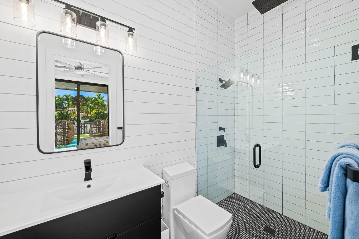 710 NE 69th, Boca Raton FL 33487