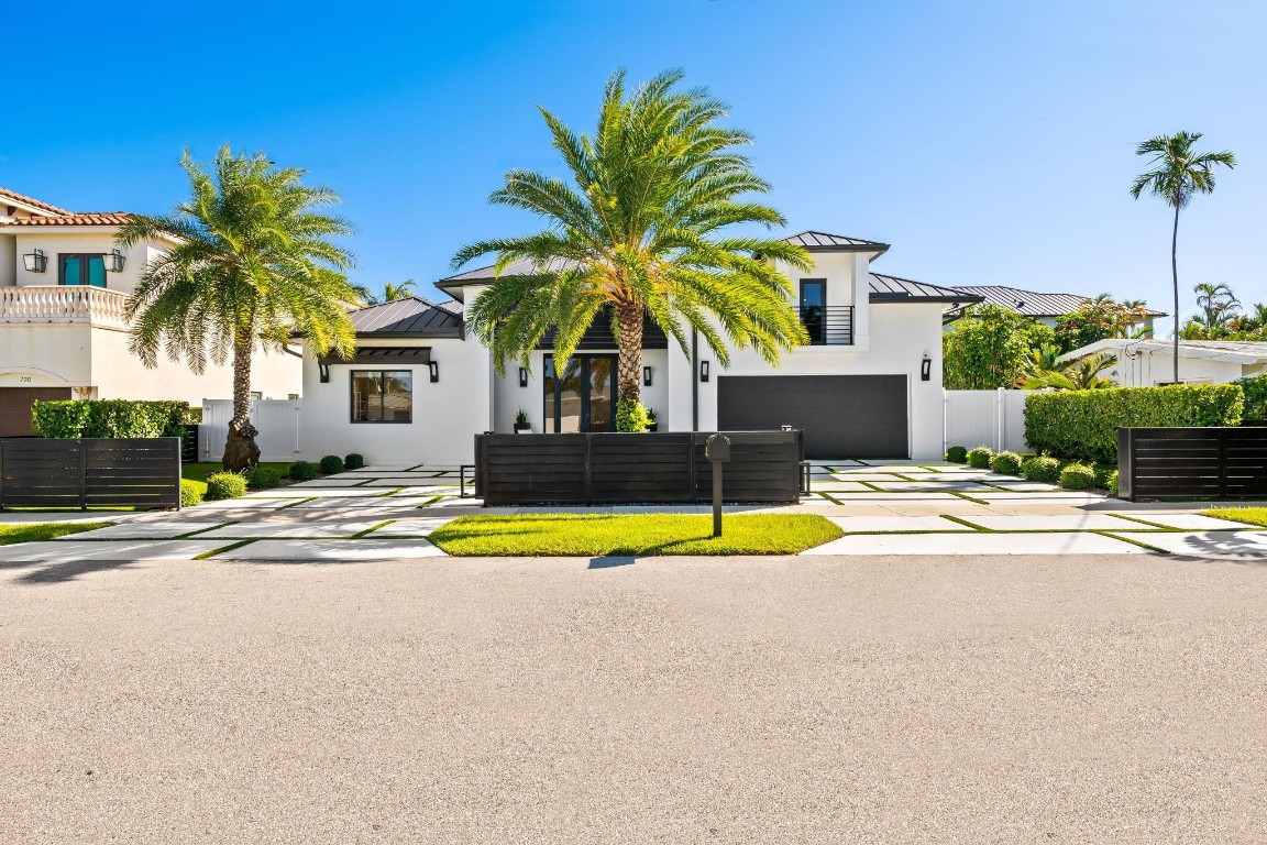 710 NE 69th, Boca Raton FL 33487