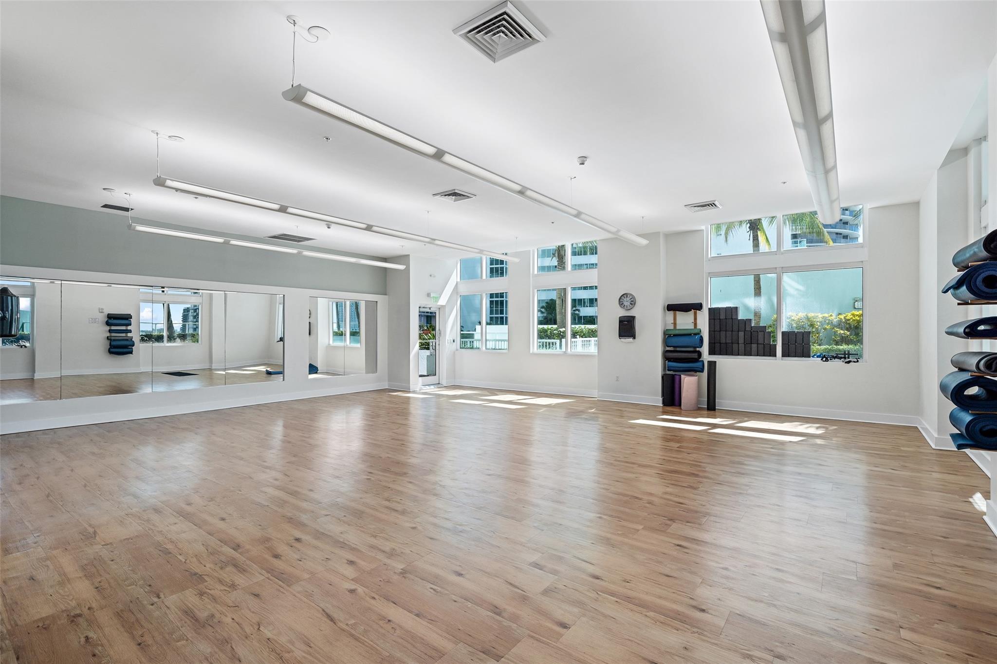 1900 N Bayshore Dr #706, Miami FL 33132