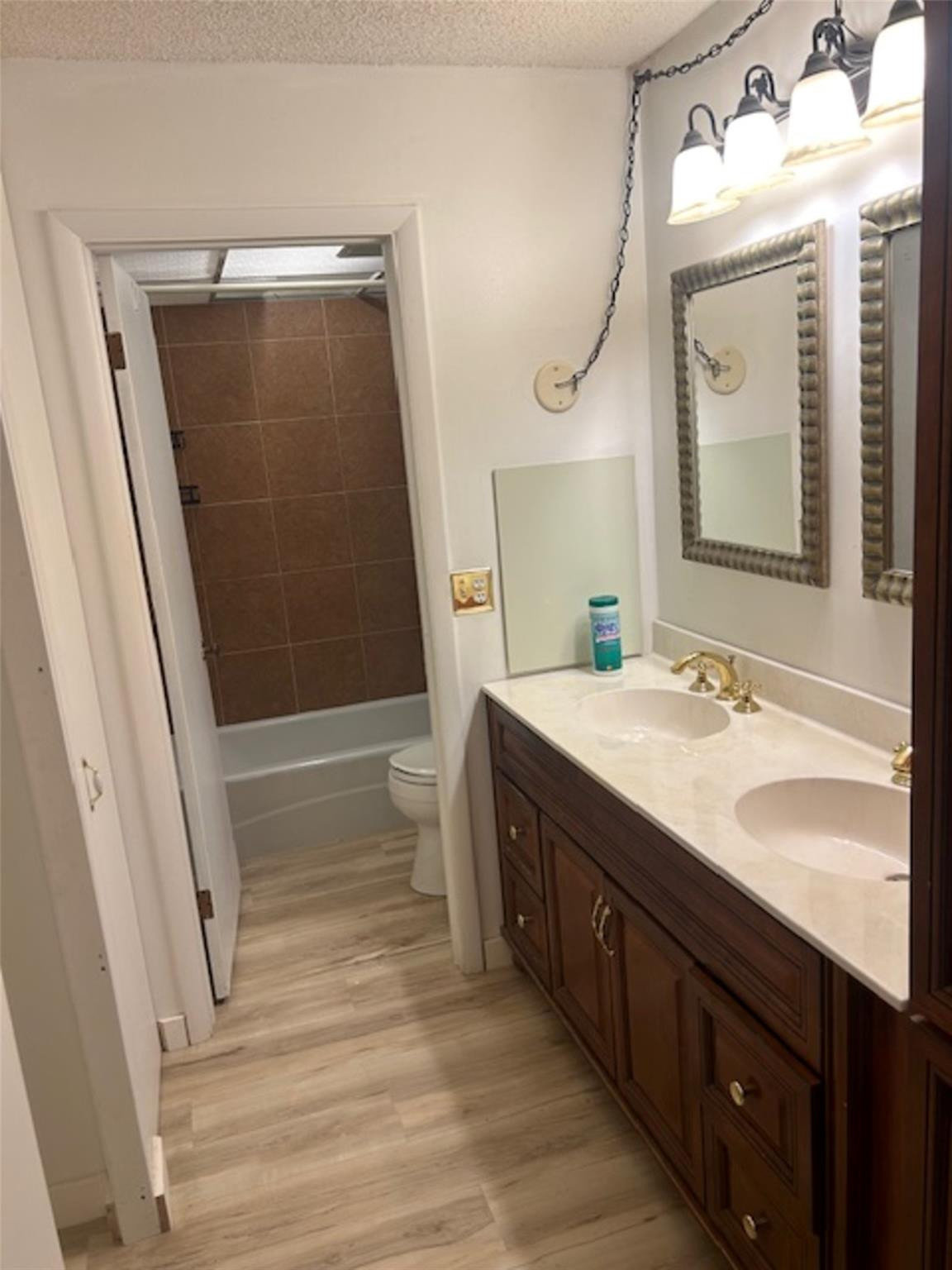 3720 Inverrary #1t, Lauderhill FL 33319