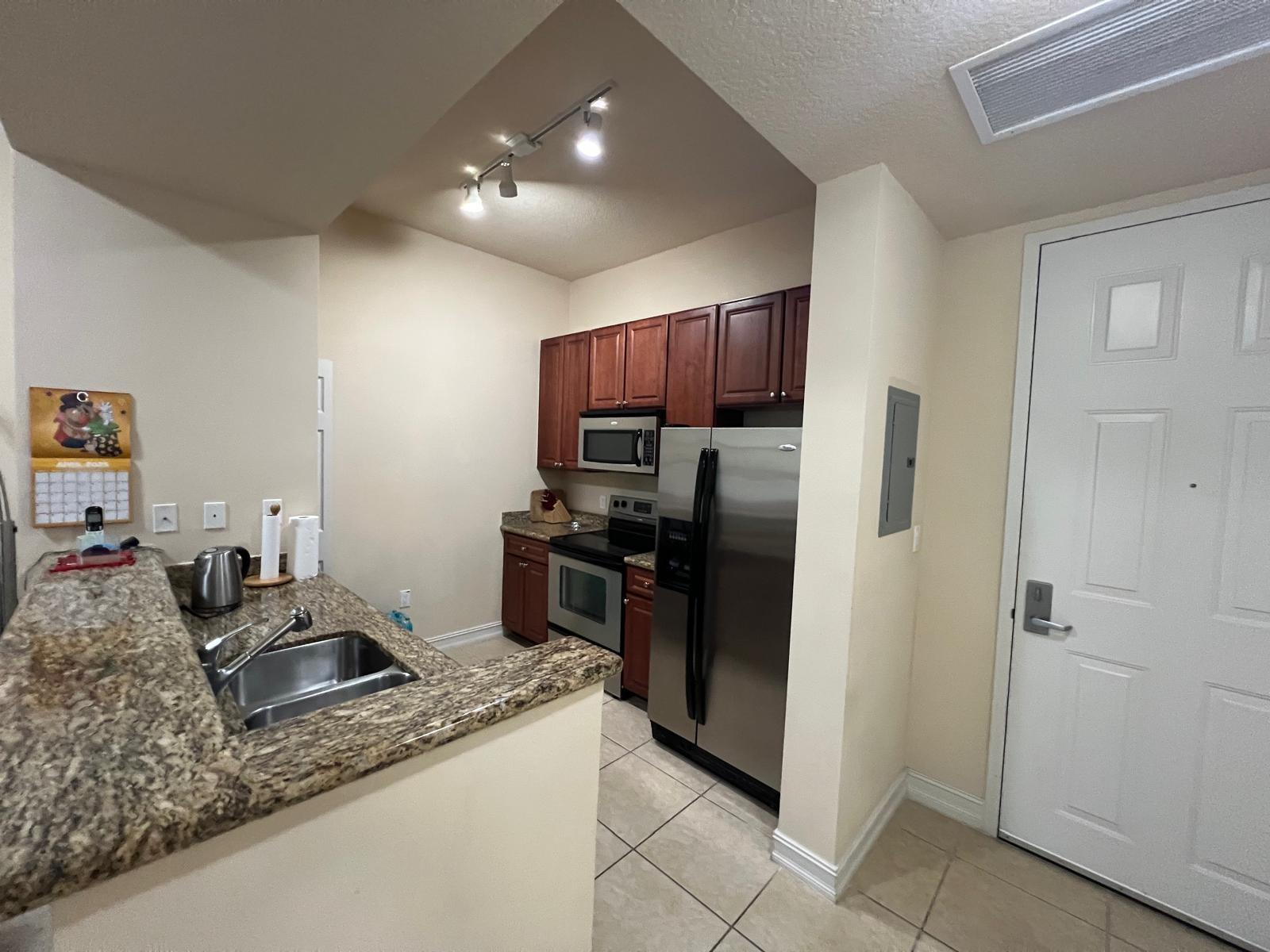 3001 NE 185th St #318, Miami FL 33180