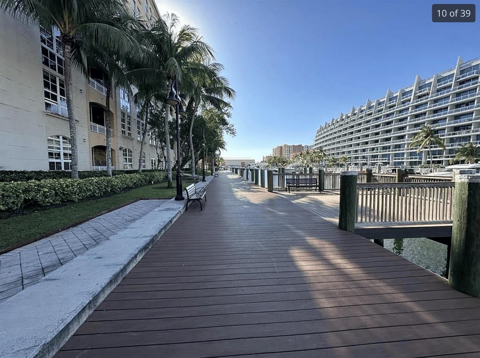 3001 NE 185th St #318, Miami FL 33180