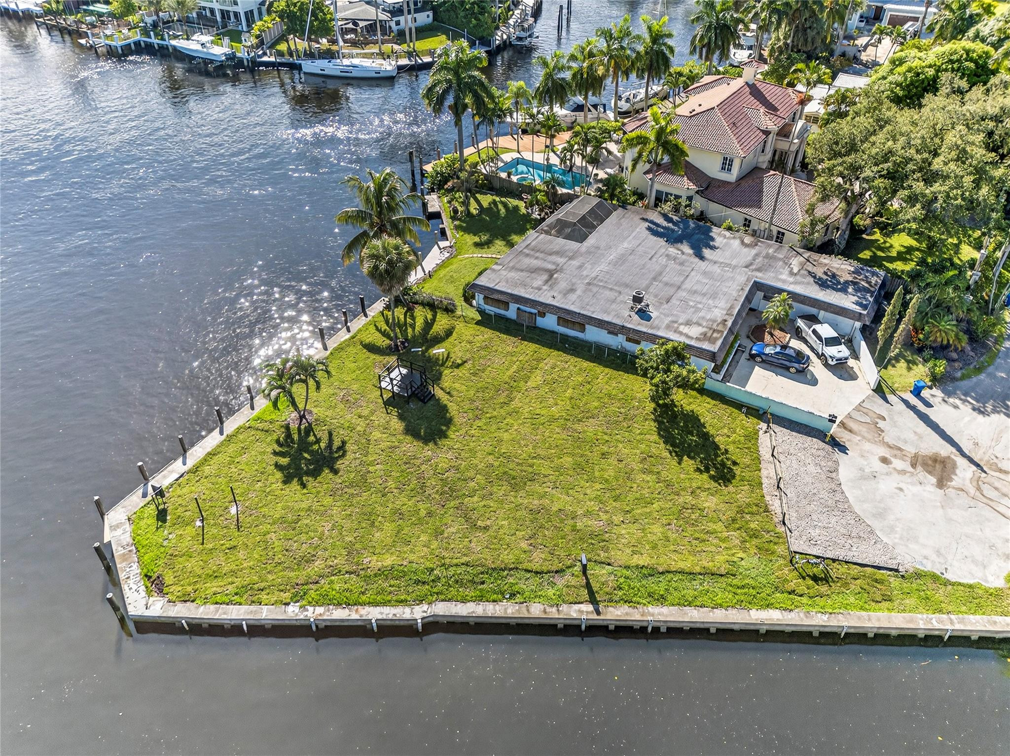 522 SW 9th, Fort Lauderdale FL 33312