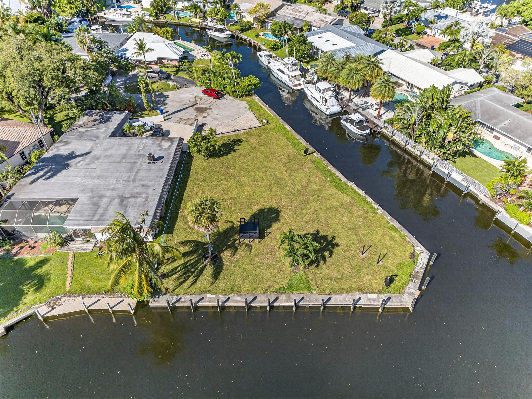 522 SW 9th, Fort Lauderdale FL 33312
