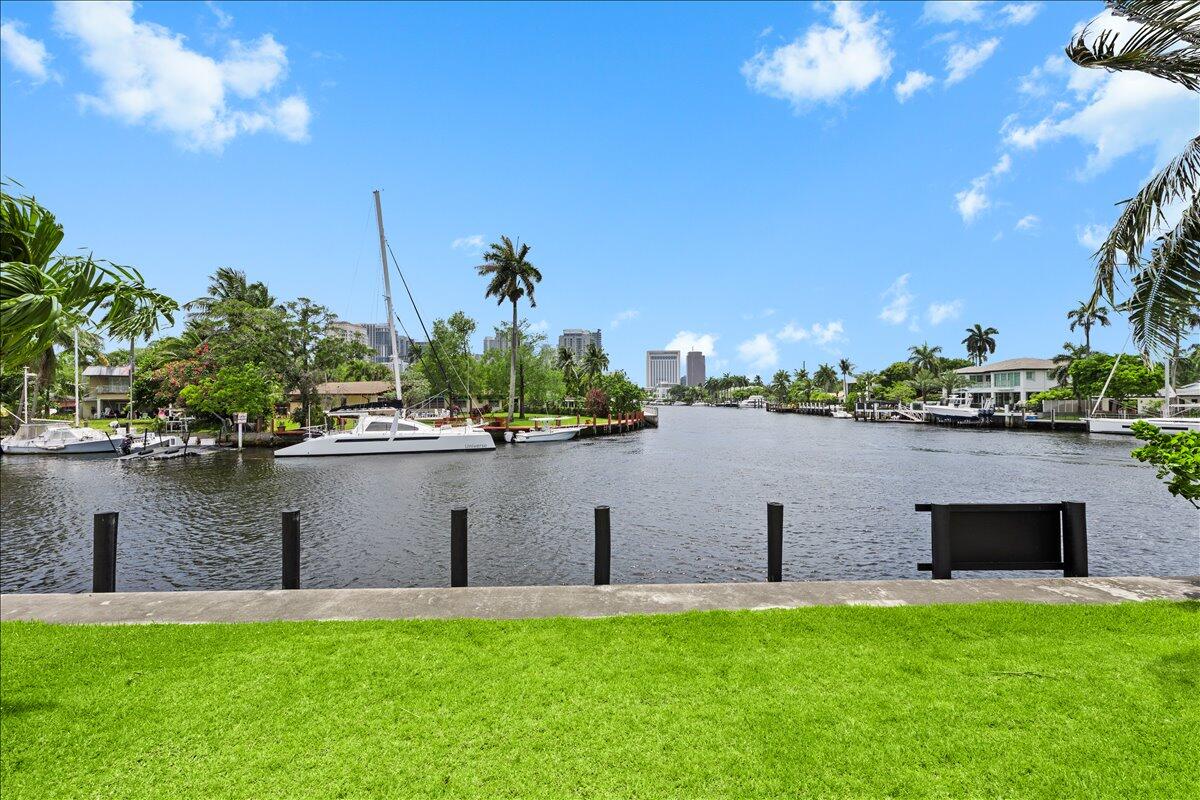 522 SW 9th, Fort Lauderdale FL 33312