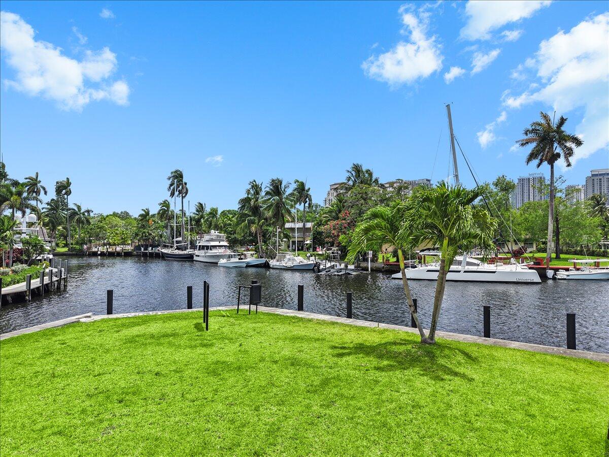 522 SW 9th, Fort Lauderdale FL 33312