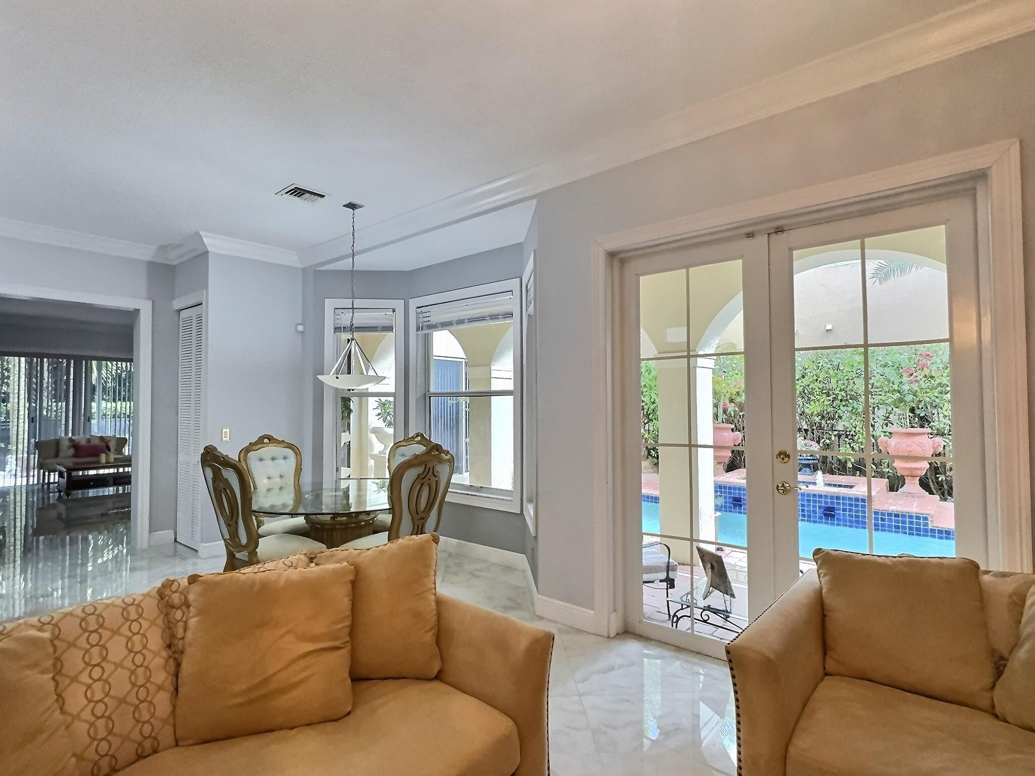 9183 Nugent, West Palm Beach FL 33411