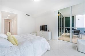 18101 Collins #1604, Sunny Isles Beach FL 33160