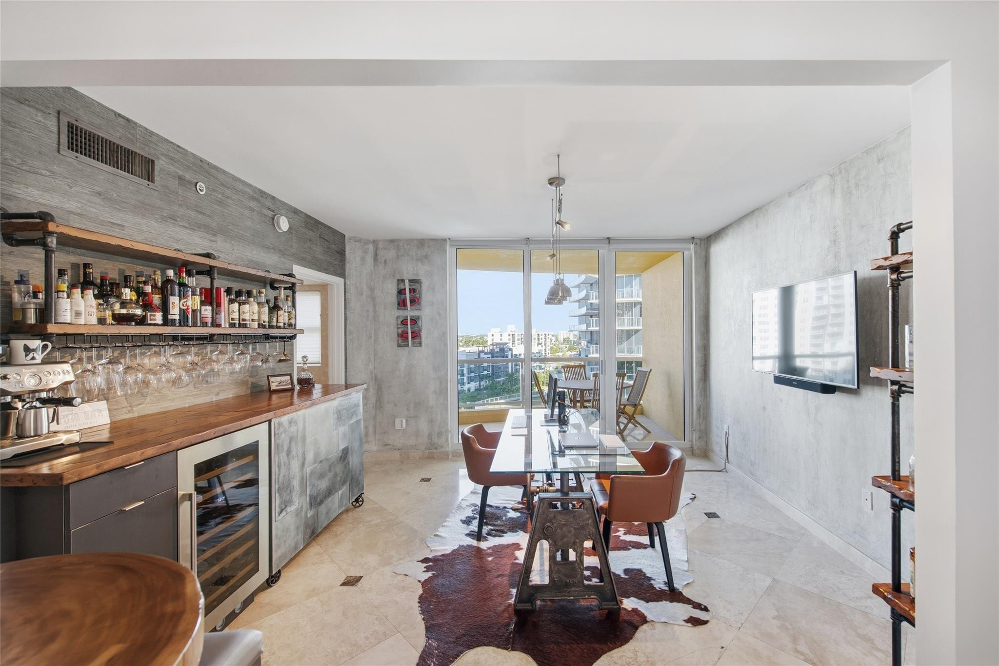 2110 N Ocean #9D, Fort Lauderdale FL 33305