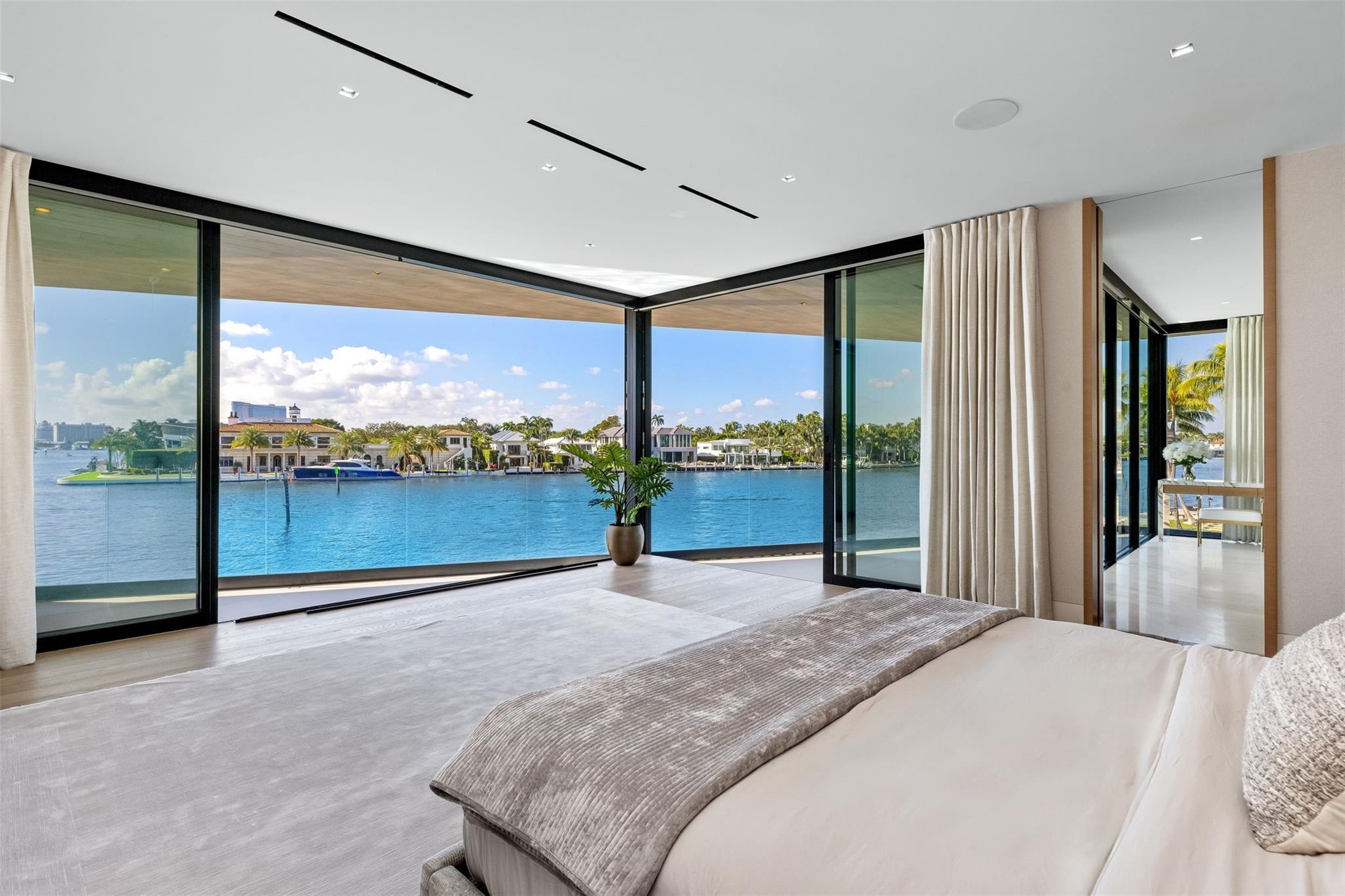 625 San Marco, Fort Lauderdale FL 33301