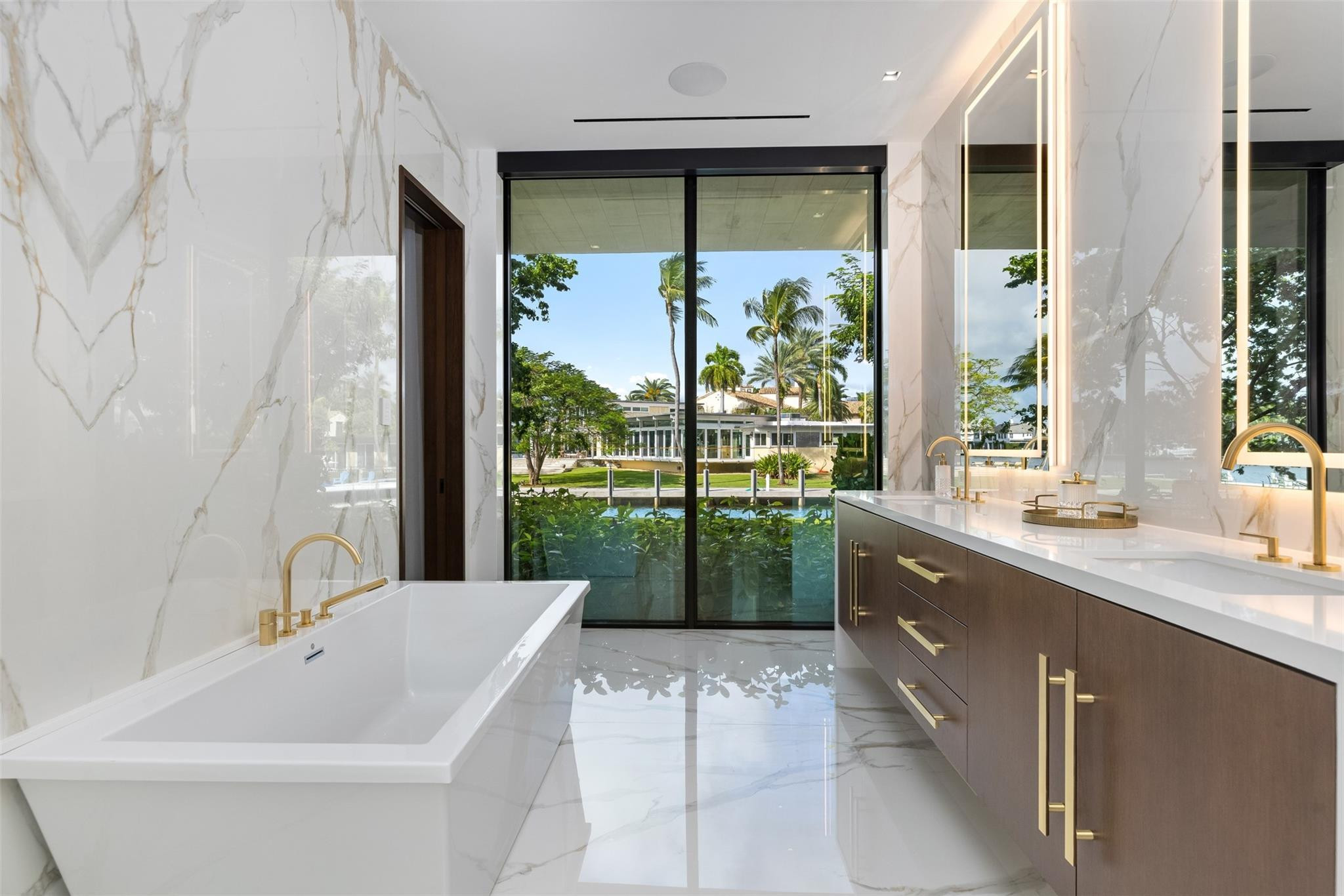 625 San Marco, Fort Lauderdale FL 33301