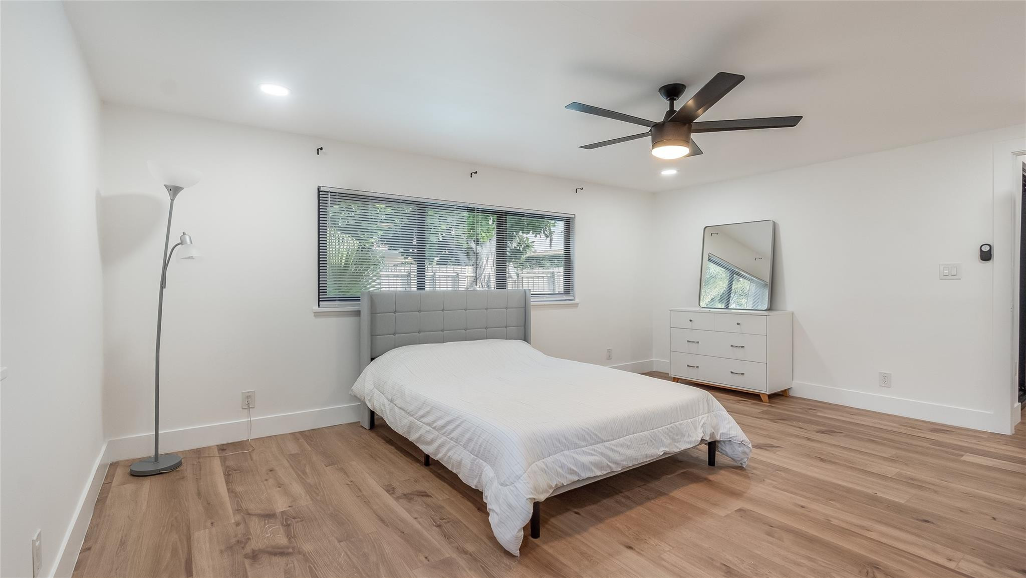 1399 W Camino Real, Boca Raton FL 33486