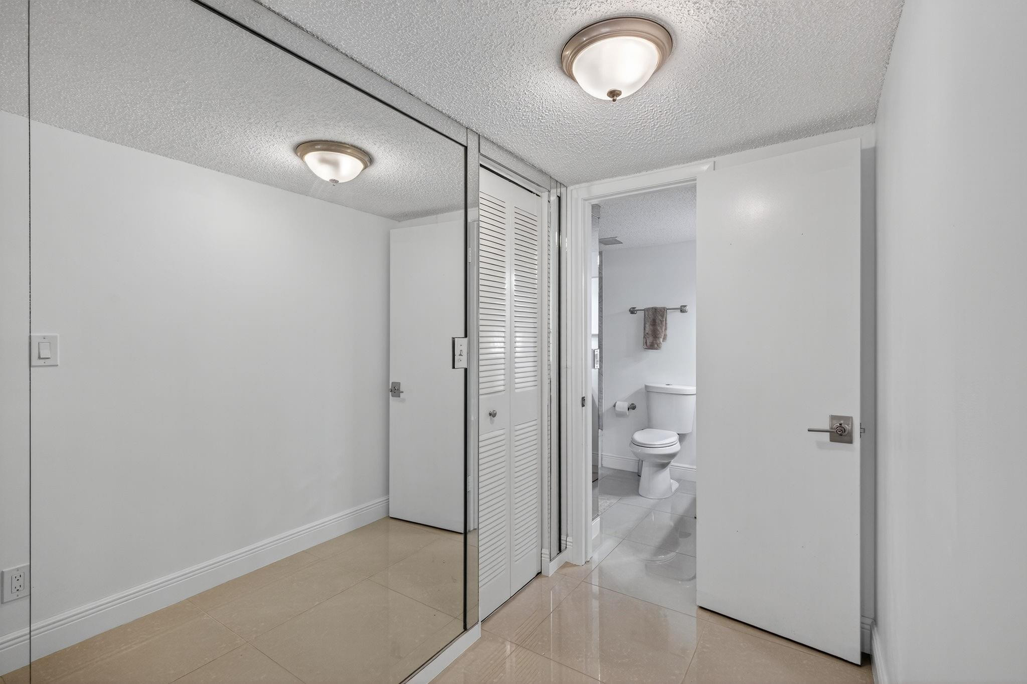 3909 N Ocean #314, Fort Lauderdale FL 33308