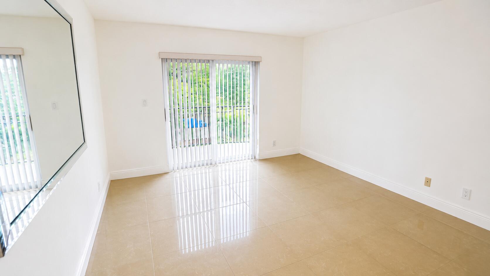 3909 N Ocean #314, Fort Lauderdale FL 33308