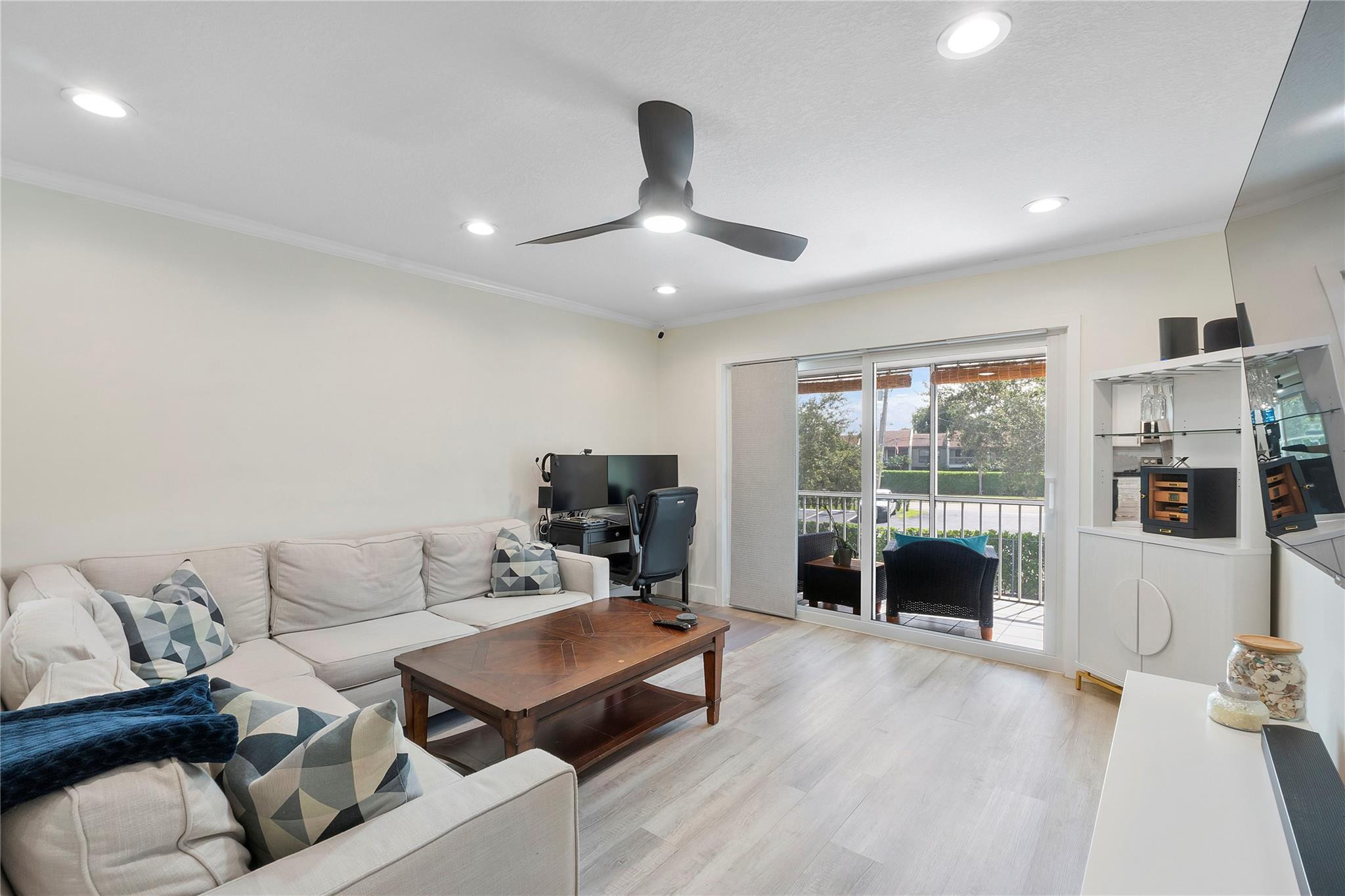 6205 Bay Club #3, Fort Lauderdale FL 33308