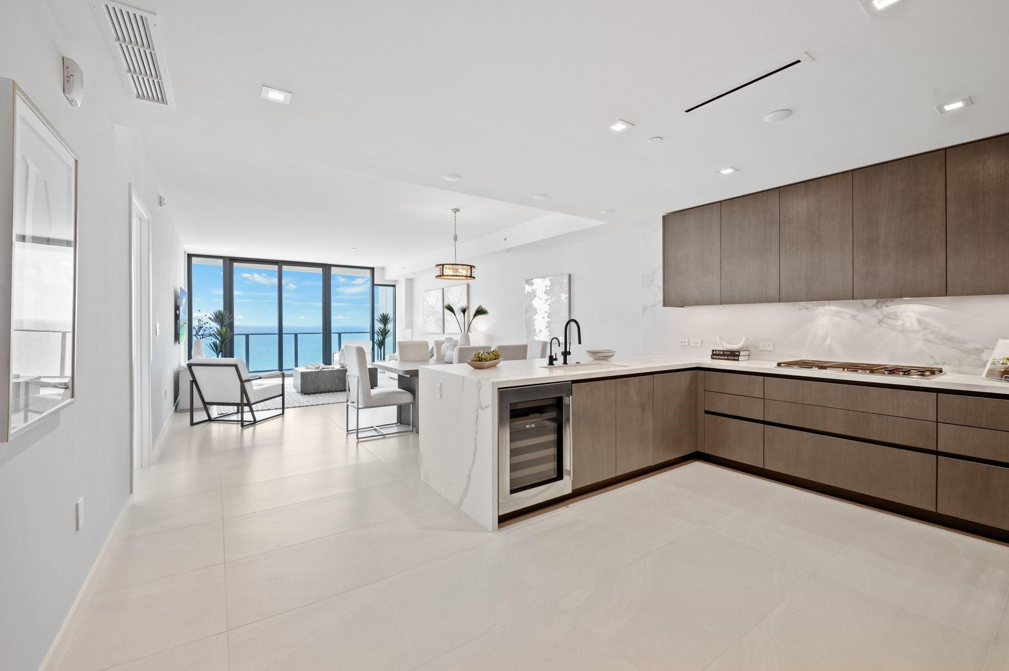 1116 N Ocean #1606, Pompano Beach FL 33062