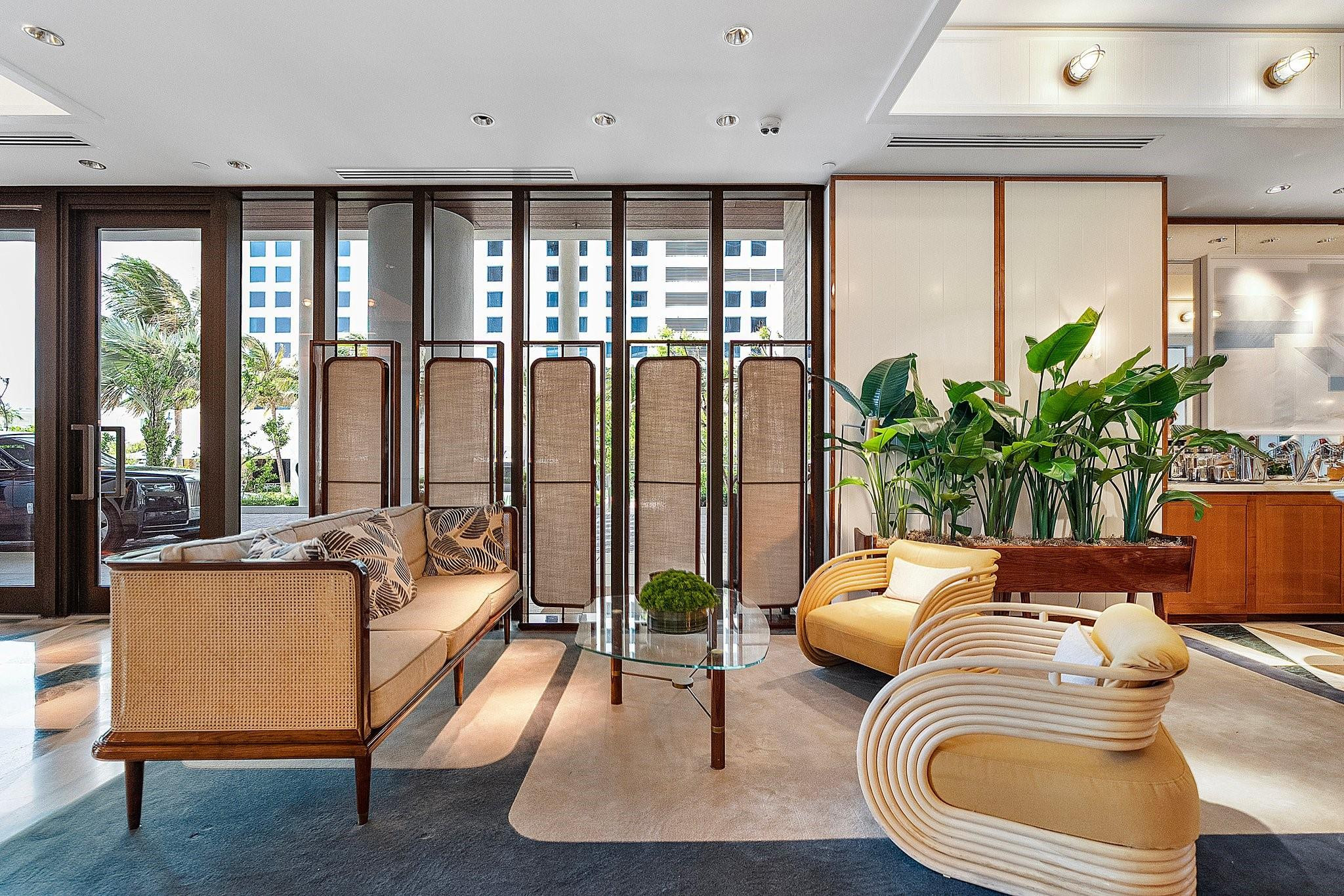 525 N Fort Lauderdale Beach #1801, Fort Lauderdale FL 33304