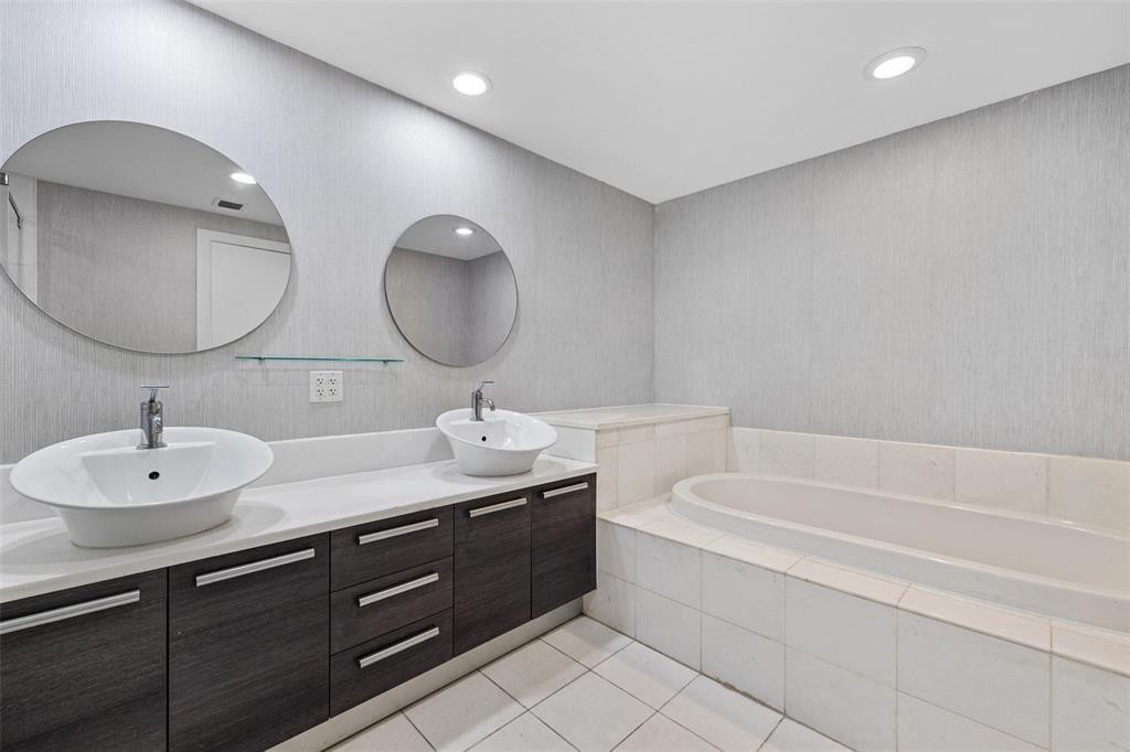 2950 NE 188th #510, Aventura FL 33180