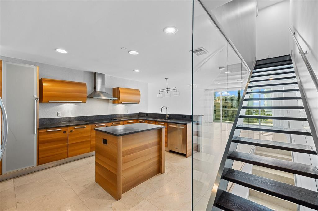 2950 NE 188th #510, Aventura FL 33180