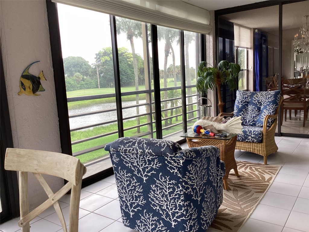 7567 Imperial #201, Boca Raton FL 33433