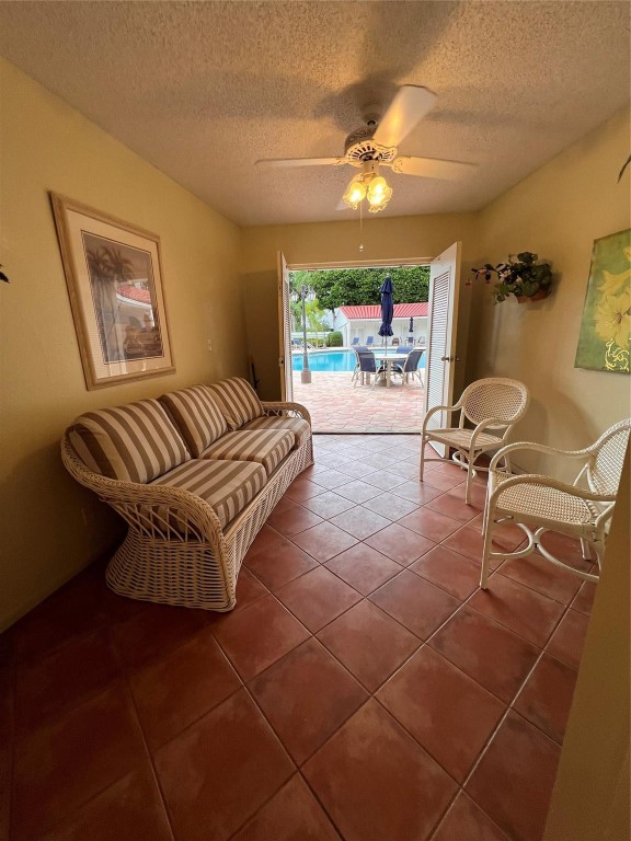 7567 Imperial #201, Boca Raton FL 33433