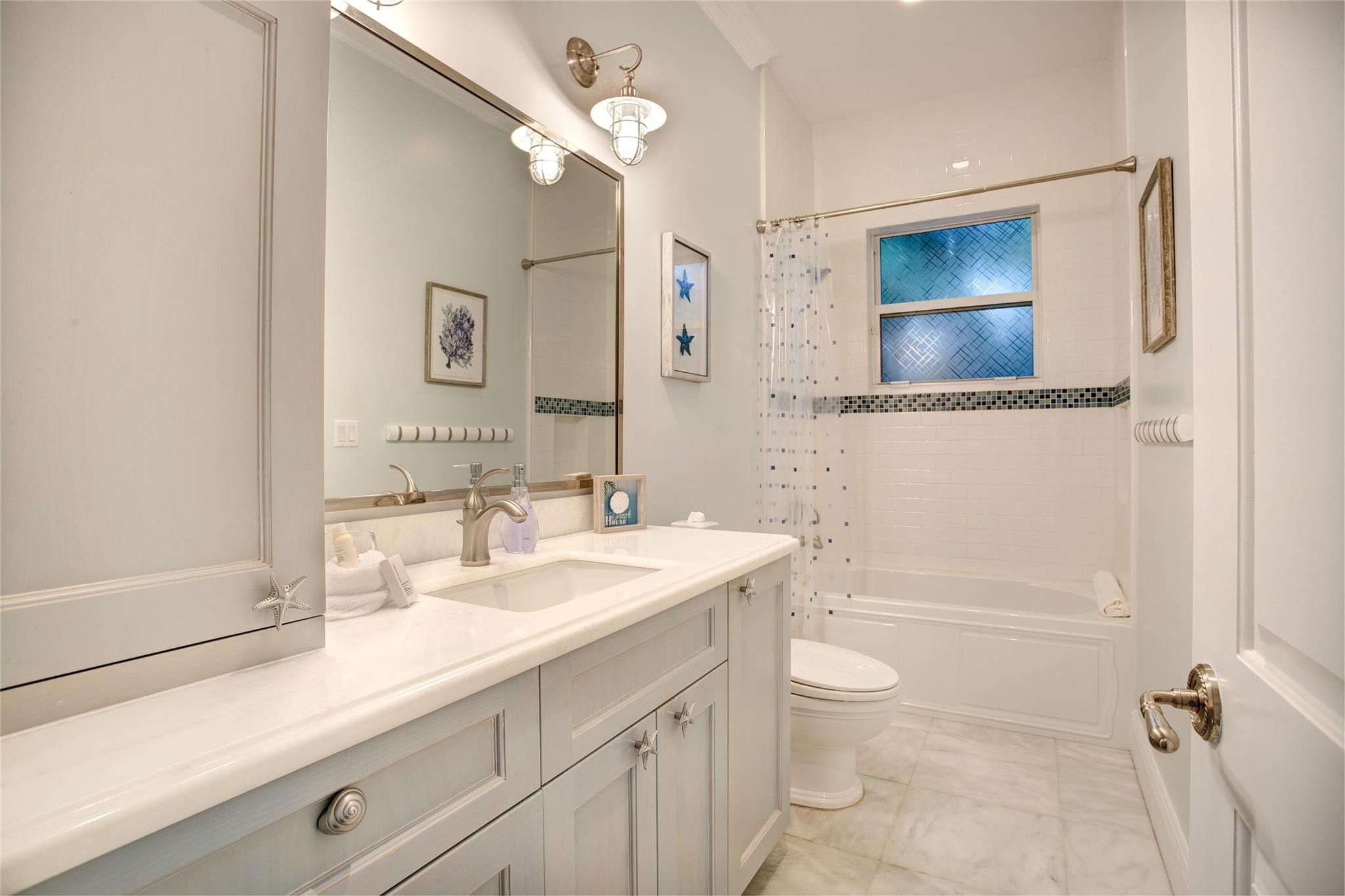 3029 N Atlantic, Fort Lauderdale FL 33308