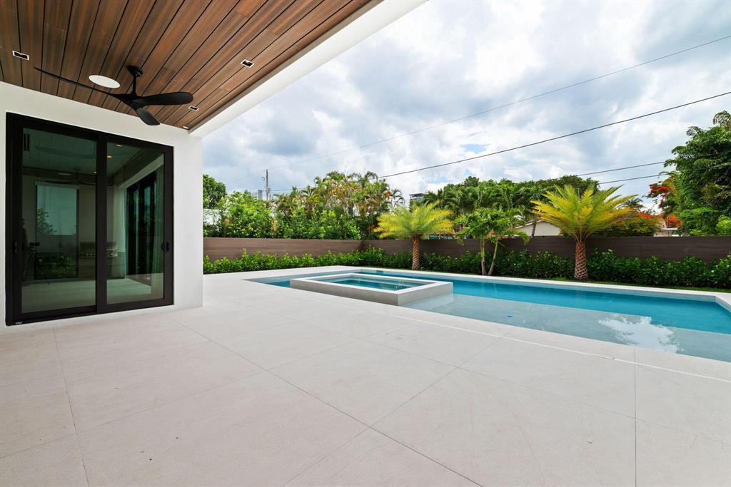 607 NE 17th, Fort Lauderdale FL 33304