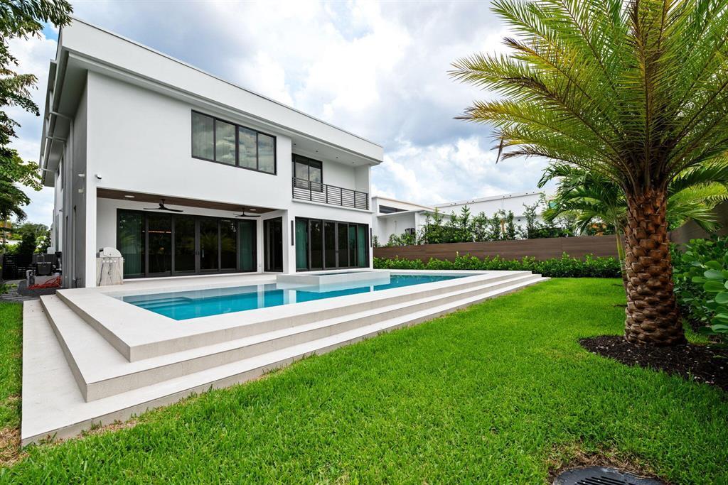 607 NE 17th, Fort Lauderdale FL 33304