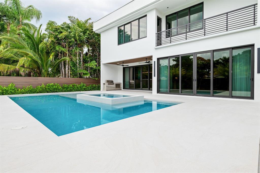 607 NE 17th, Fort Lauderdale FL 33304