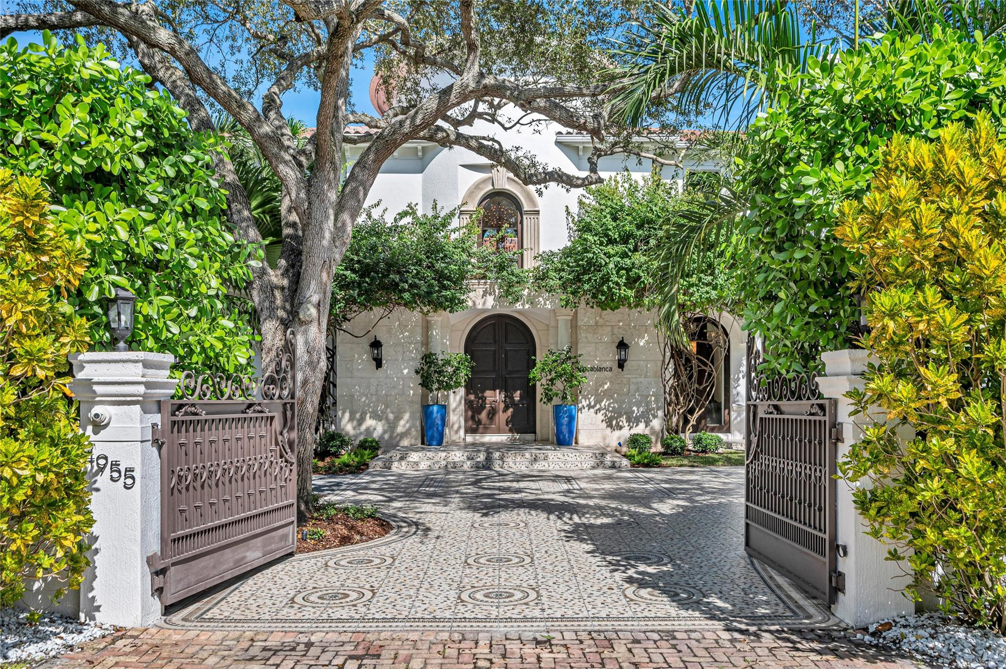 4955 SW 83rd, Miami FL 33143