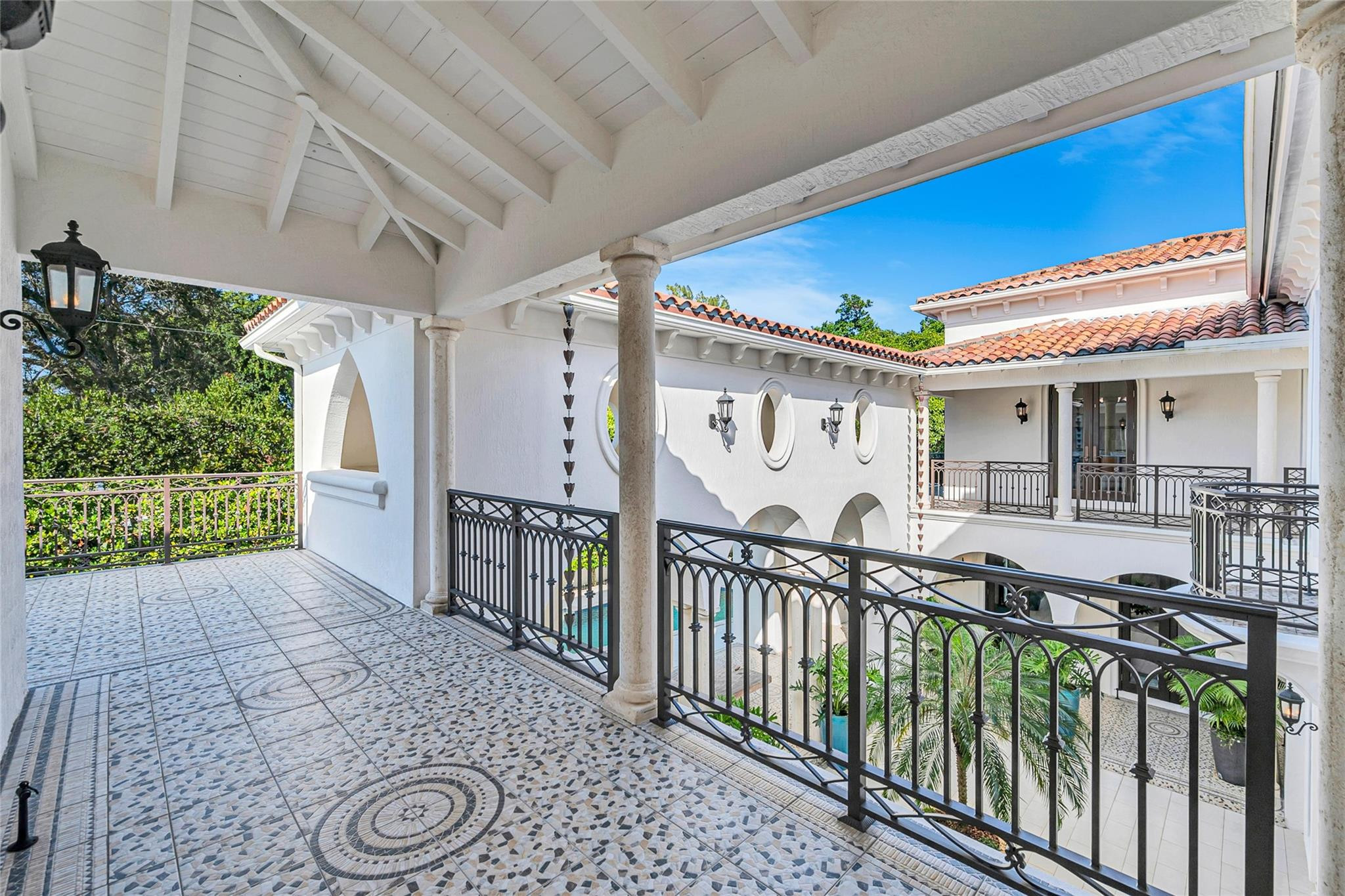4955 SW 83rd, Miami FL 33143
