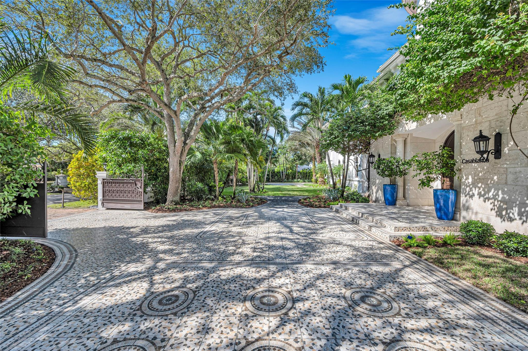 4955 SW 83rd, Miami FL 33143