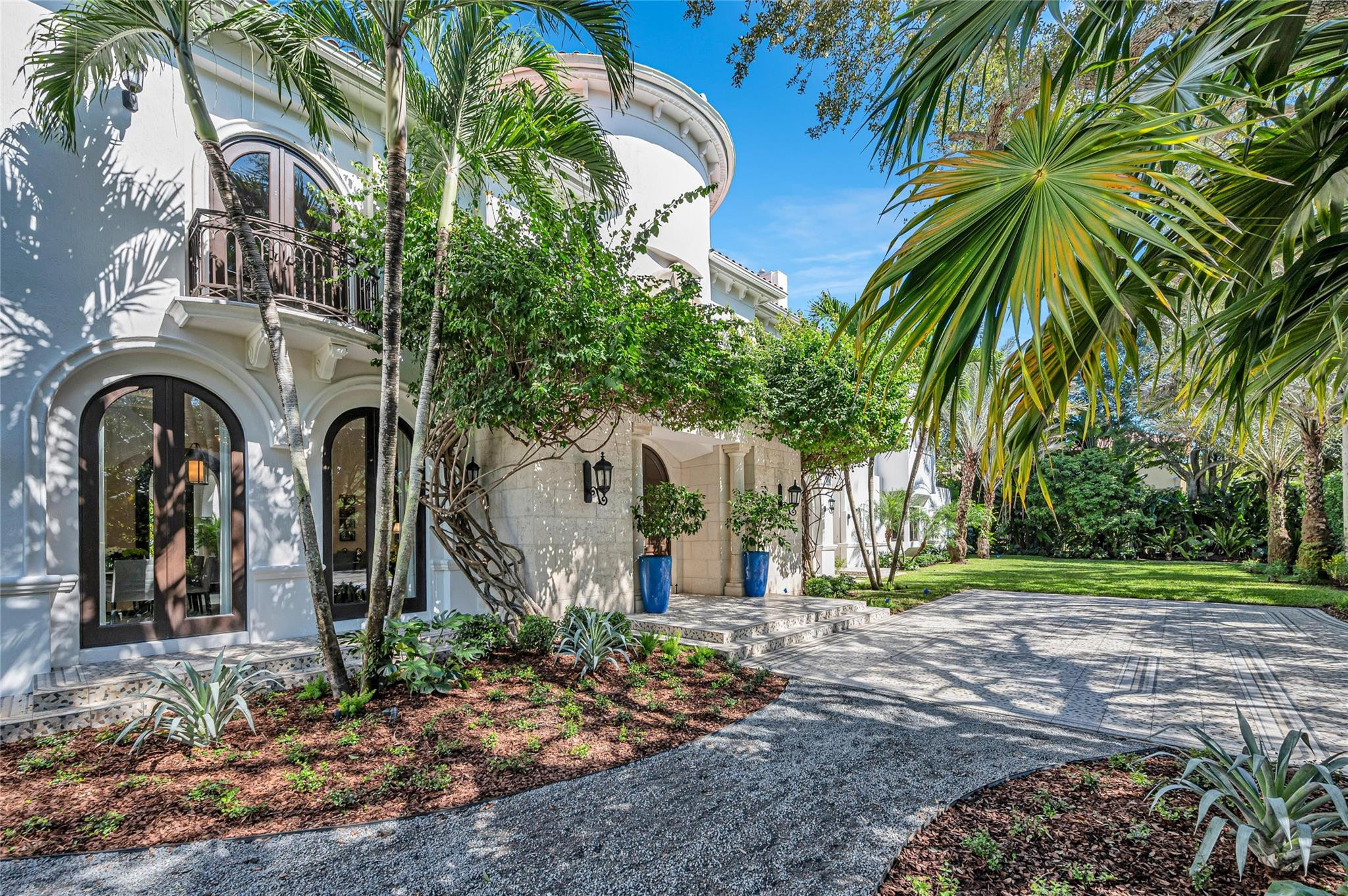 4955 SW 83rd, Miami FL 33143