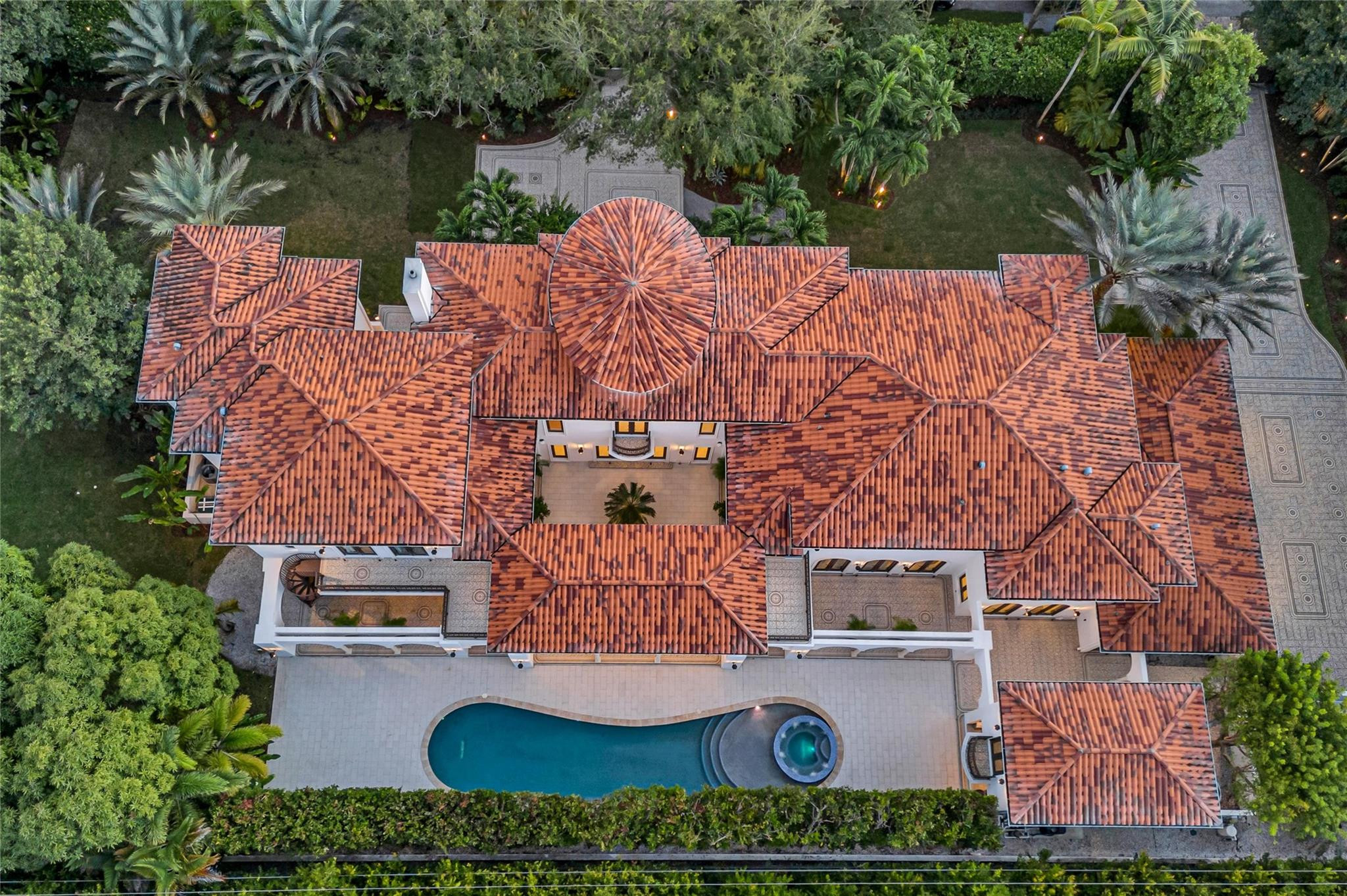 4955 SW 83rd, Miami FL 33143