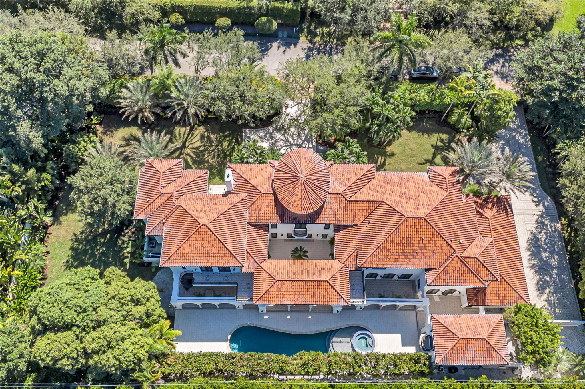 4955 SW 83rd, Miami FL 33143