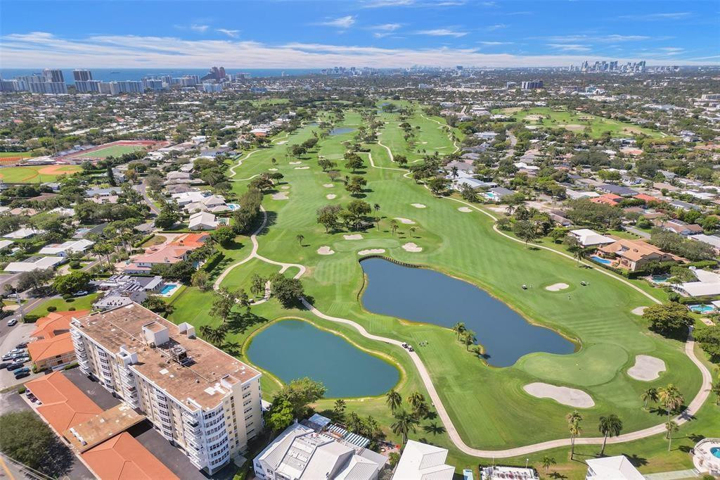 2500 NE 48 #403, Fort Lauderdale FL 33308