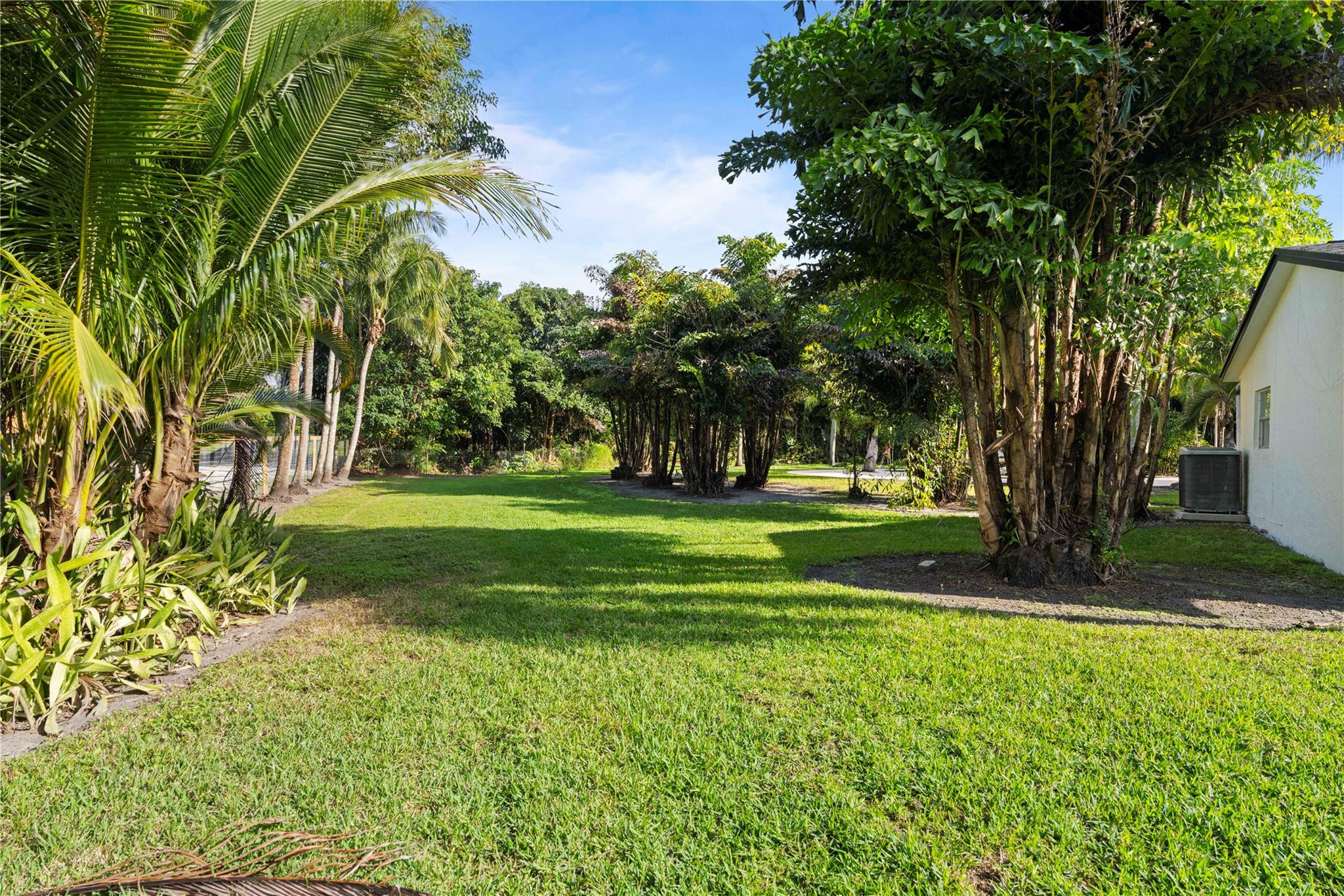 16900 SW 62nd, Southwest Ranches FL 33331