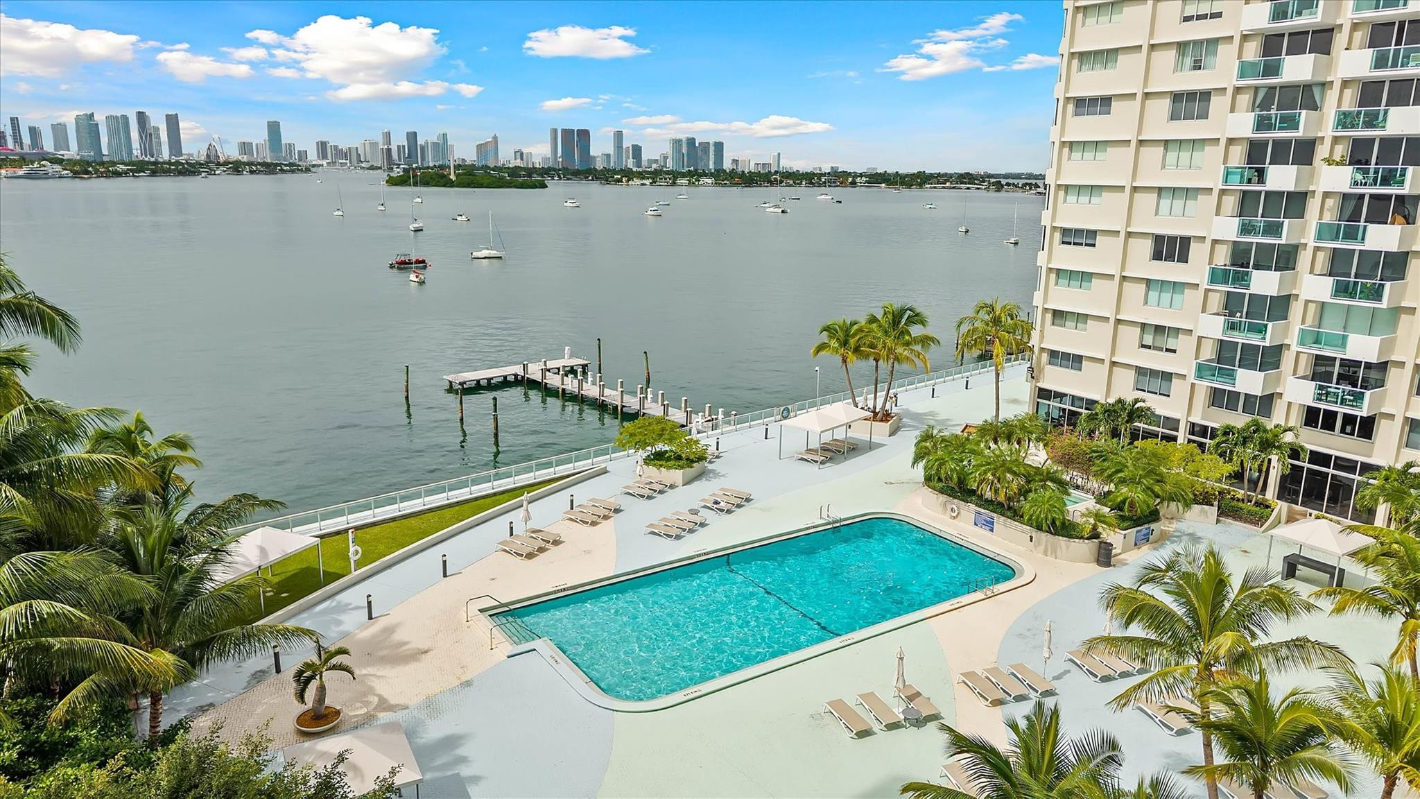 1200 West #604, Miami Beach FL 33139