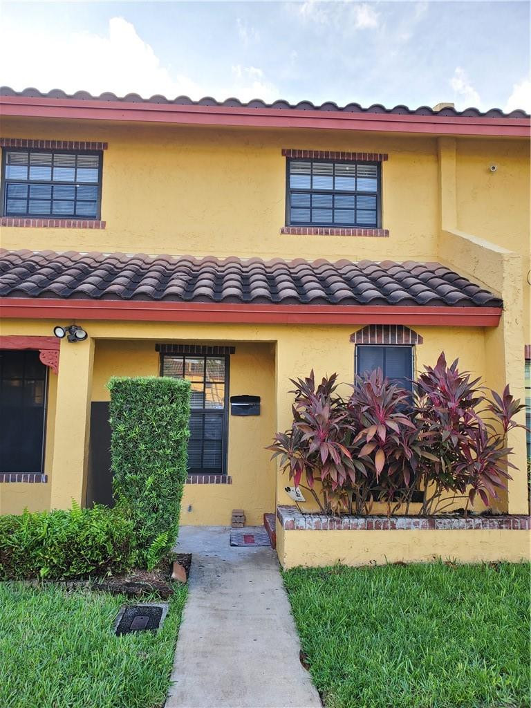 2743 NW 47th #604, Lauderdale Lakes FL 33313