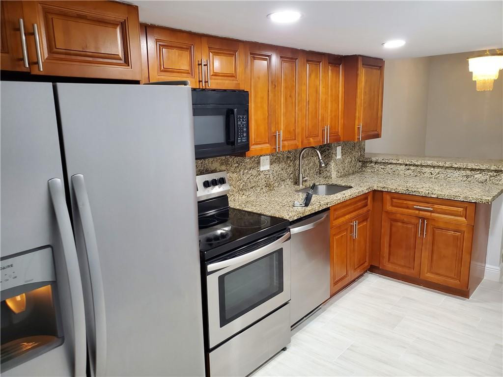 2743 NW 47th #604, Lauderdale Lakes FL 33313